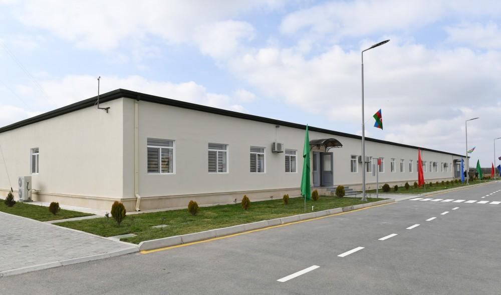 Ali Baş Komandan İlham Əliyev Beyləqanda yeni inşa edilmiş “N” saylı hərbi hissəsində yaradılan şəraitlə tanış olub (FOTO) (YENİLƏNİB)