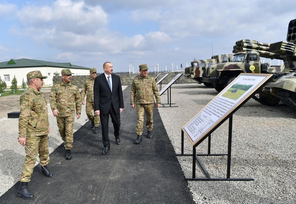 Ali Baş Komandan İlham Əliyev Beyləqanda yeni inşa edilmiş “N” saylı hərbi hissəsində yaradılan şəraitlə tanış olub (FOTO) (YENİLƏNİB)