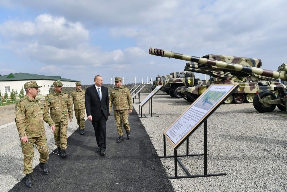 Ali Baş Komandan İlham Əliyev Beyləqanda yeni inşa edilmiş “N” saylı hərbi hissəsində yaradılan şəraitlə tanış olub (FOTO) (YENİLƏNİB)