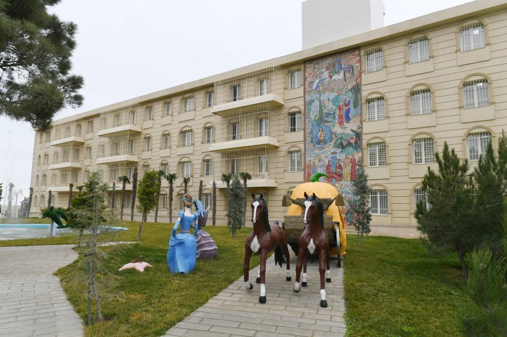 Heydər Əliyev Fondunun vitse-prezidenti Leyla Əliyeva Buzovnadakı psixonevroloji sosial xidmət müəssisəsinin açılışında iştirak edib (FOTO)