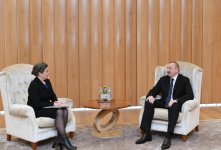 Azərbaycan Prezidenti ABŞ Dövlət katibinin enerji diplomatiyası üzrə müavininin müşaviri ilə görüşüb (FOTO) (YENİLƏNİB)