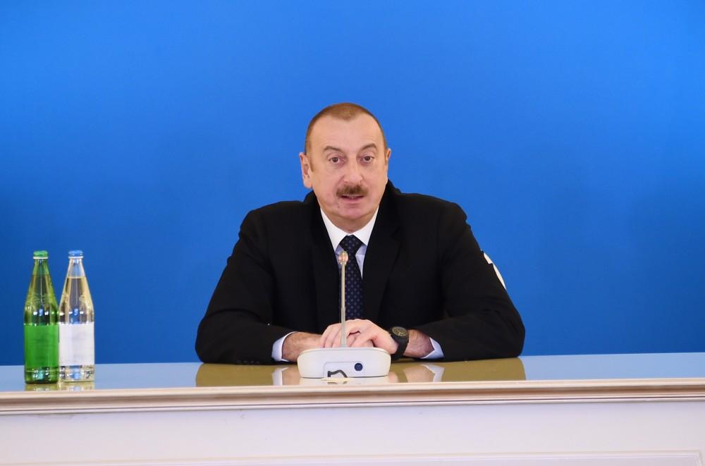 Prezident İlham Əliyev Bakıda Cənub Qaz Dəhlizi Məşvərət Şurası çərçivəsində nazirlərin beşinci toplantısında iştirak edib (FOTO) (YENİLƏNİB-5)