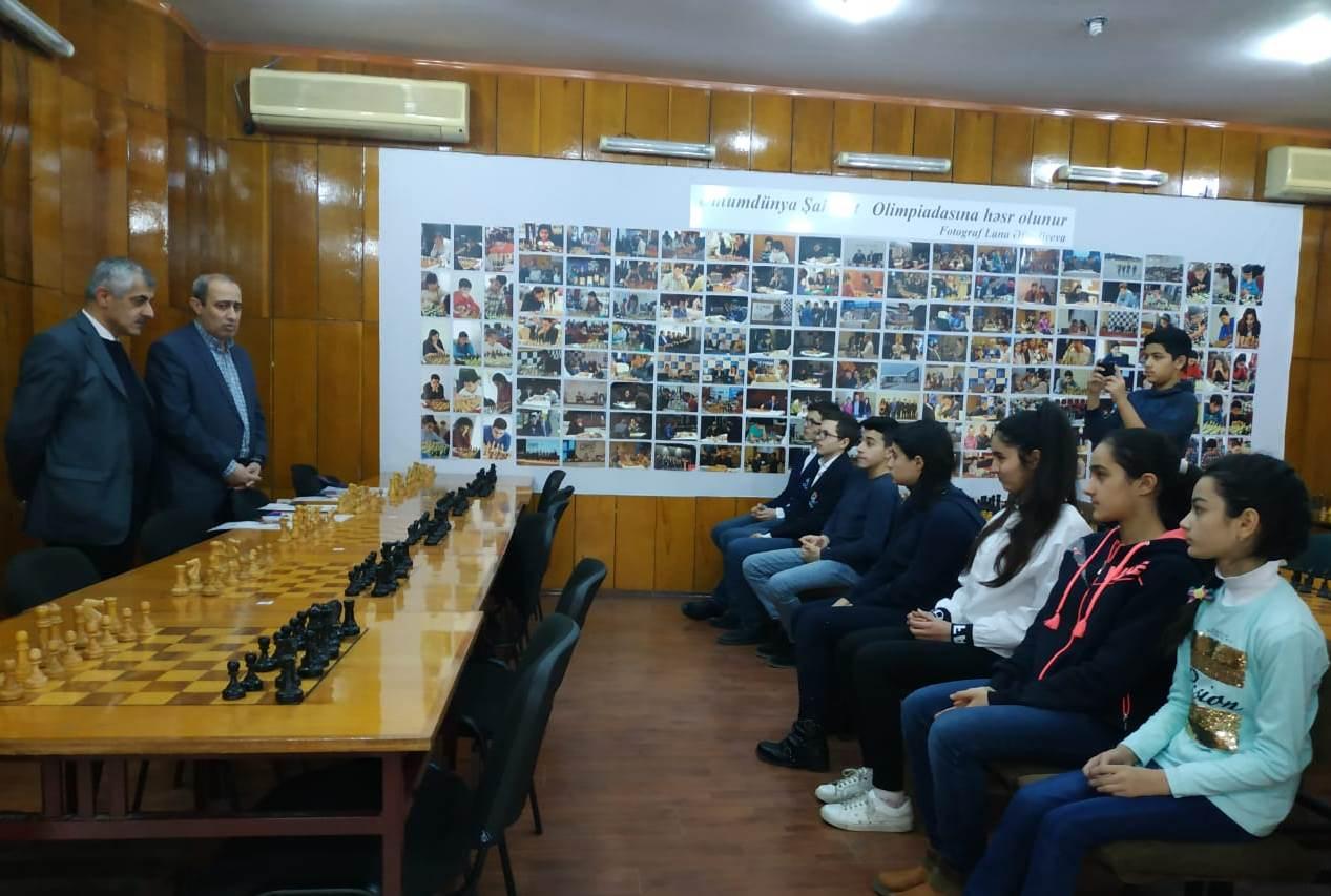Əkiz qardaşlar Bakının ən yaxşı şahmatçıları oldu (FOTO)