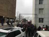 Bakıda çoxmərtəbəli binada tüstülənmənin qarşısı alınıb (FOTO) (YENİLƏNİB)