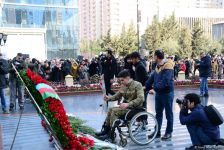 Azərbaycan ictimaiyyəti Xocalı soyqırımı qurbanlarının xatirəsini yad edir (FOTO)