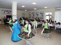 Heydər Əliyev Fondunun vitse-prezidenti Leyla Əliyeva Suraxanı rayonundakı 2 saylı uşaq evinin sakinləri ilə görüşüb (FOTO)