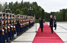 Gürcüstanın Prezidenti Salome Zurabişvilinin rəsmi qarşılanma mərasimi olub (FOTO)