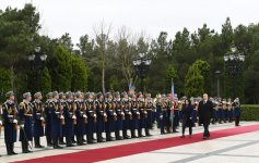 Gürcüstanın Prezidenti Salome Zurabişvilinin rəsmi qarşılanma mərasimi olub (FOTO)