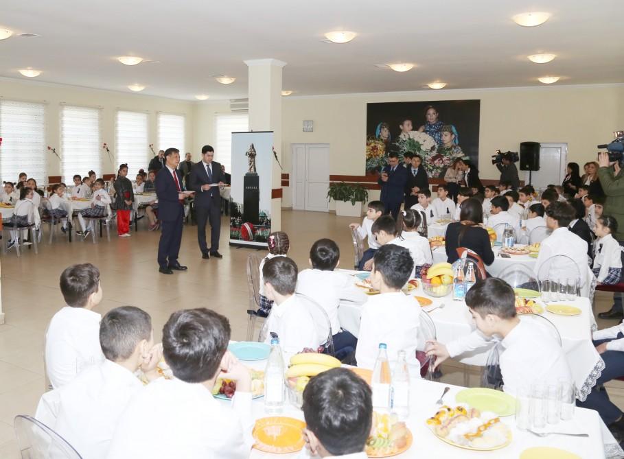 Heydər Əliyev Fondunun vitse-prezidenti Leyla Əliyeva Suraxanı rayonundakı 2 saylı uşaq evinin sakinləri ilə görüşüb (FOTO)