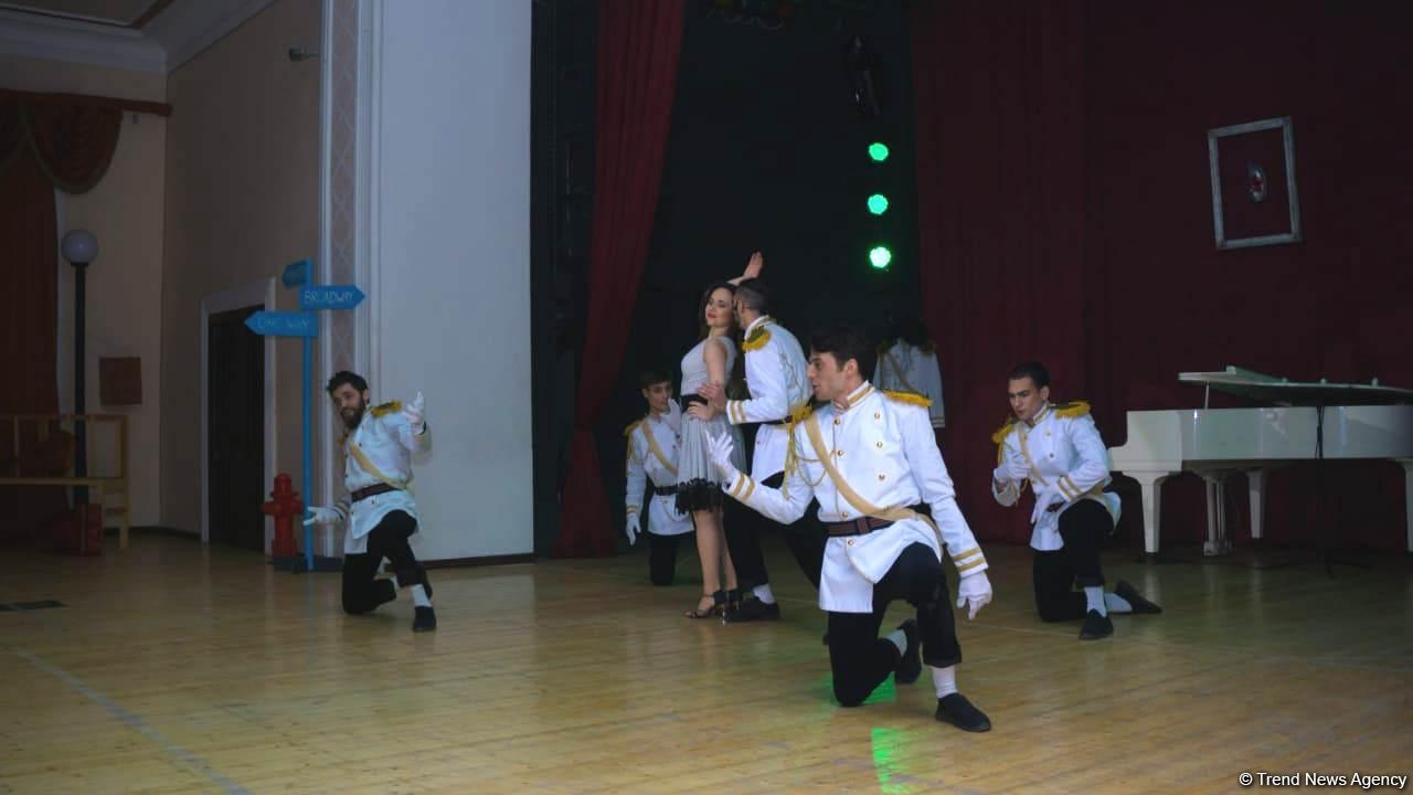 "Jam group" komandası "Best Musical Show" tamaşasını təqdim edib (FOTO)