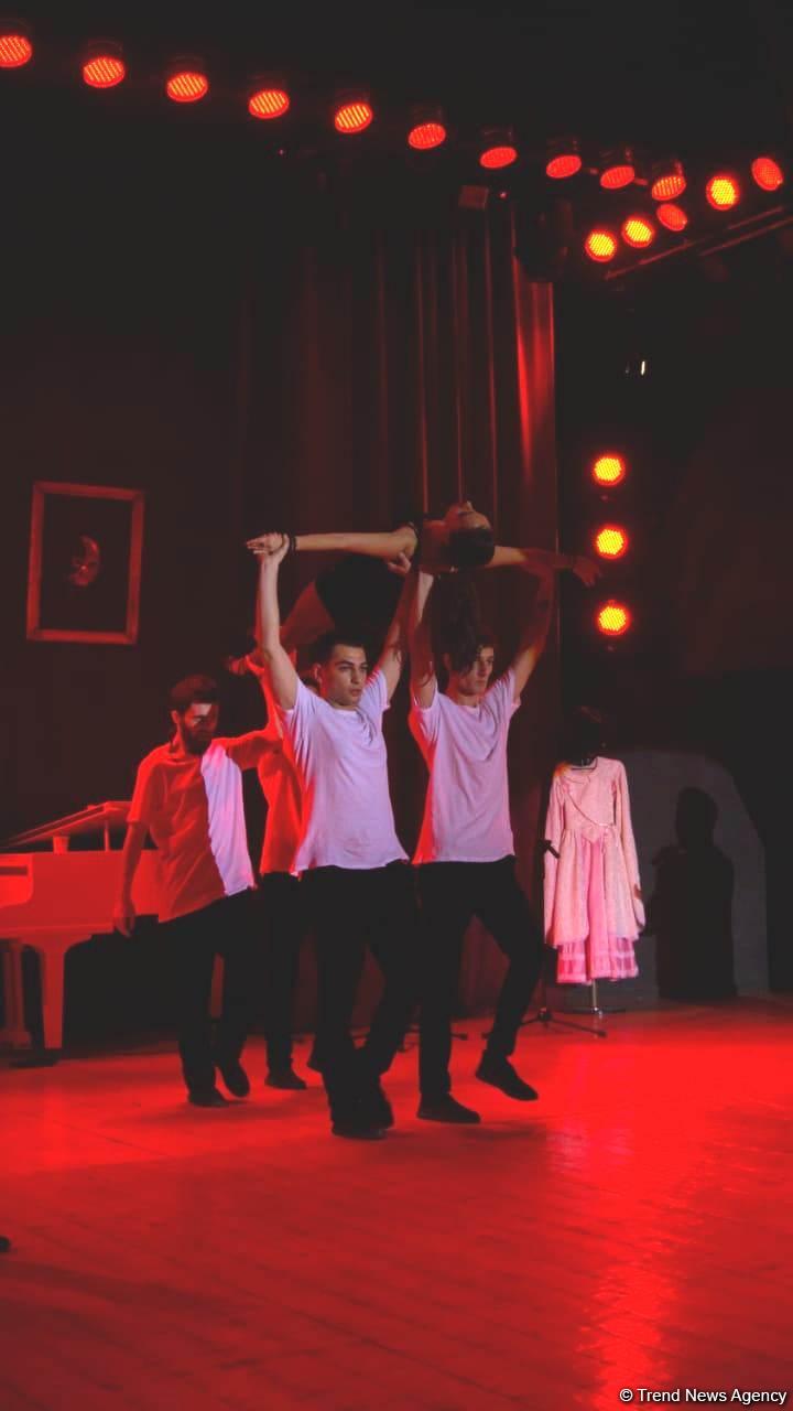 "Jam group" komandası "Best Musical Show" tamaşasını təqdim edib (FOTO)