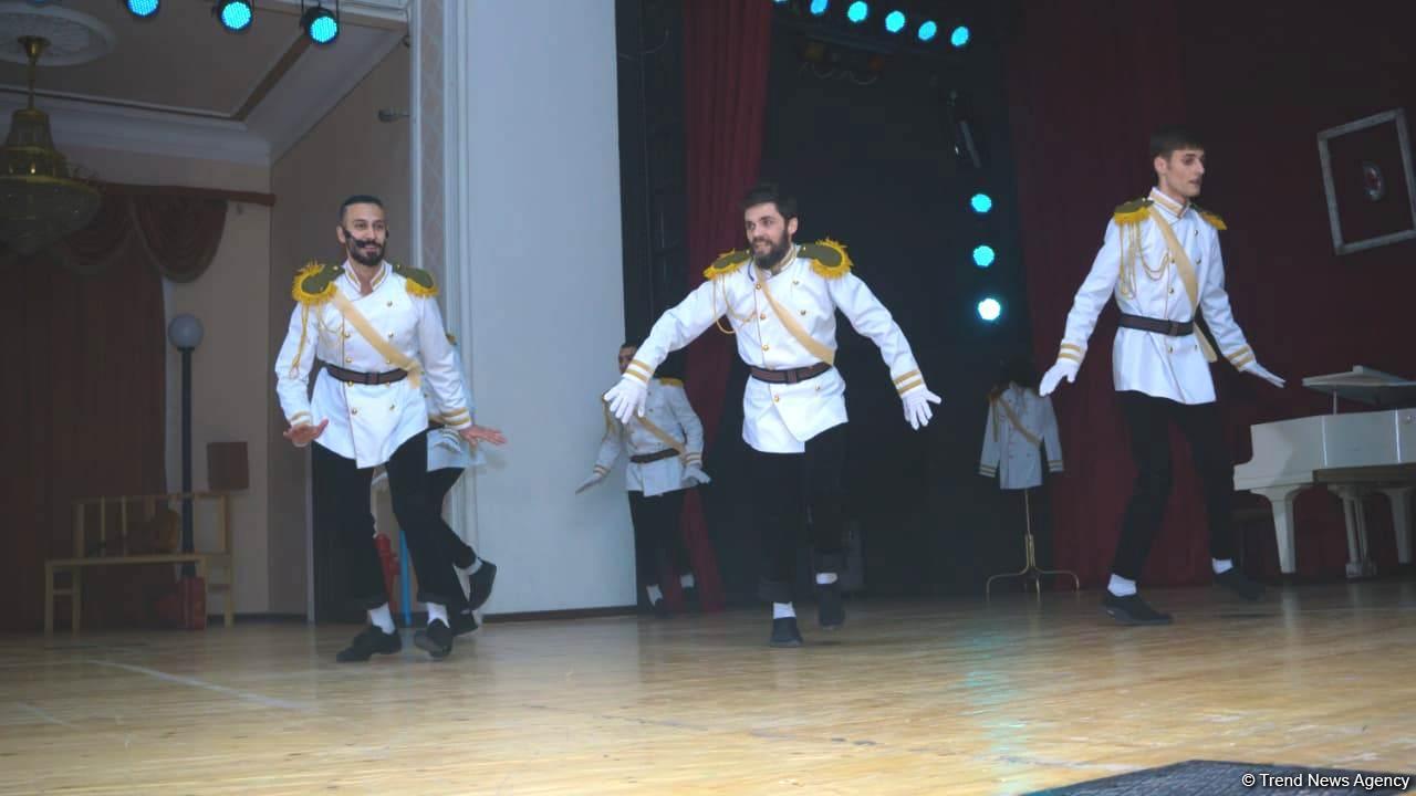 "Jam group" komandası "Best Musical Show" tamaşasını təqdim edib (FOTO)
