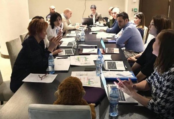 Avropa Gimnastika İttifaqının nümayəndələri Bakıda görüş keçiriblər (FOTO)