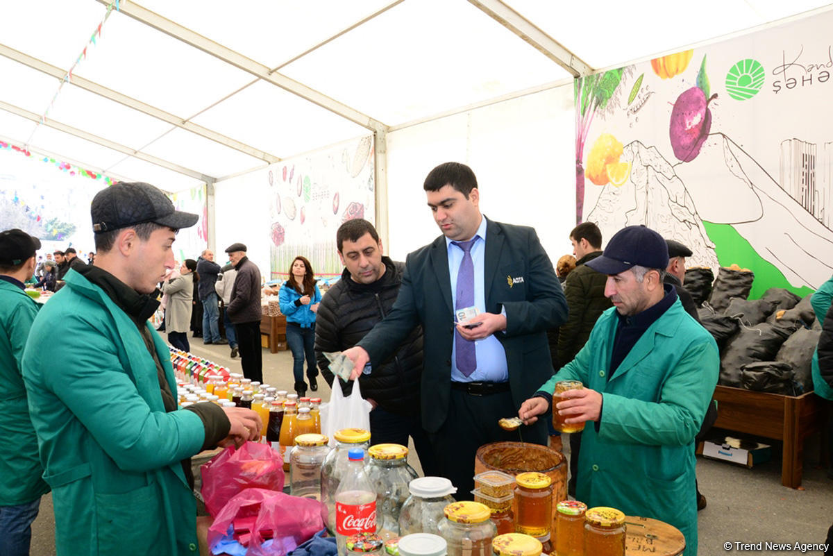Paytaxtda Novruz yarmarkaları - FOTOREPORTAJ