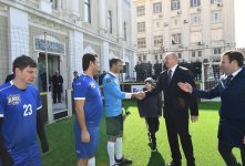 Prezident İlham Əliyev  “Bakı 2019: Ulduzlar Finalı” qarşılaşmasını izləyib (YENİLƏNİB-2) (FOTO)