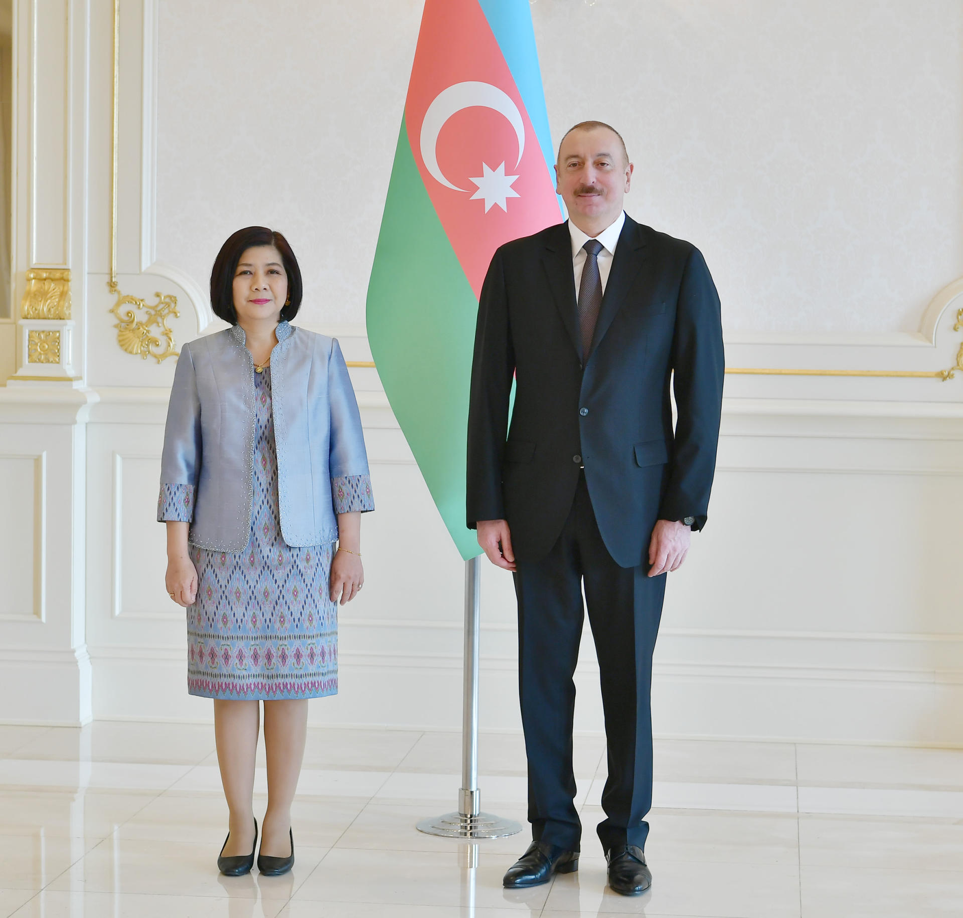 Prezident İlham Əliyev Venesuela, Ruanda və Tailandın Azərbaycanda yeni təyin olunmuş səfirlərinin etimadnamələrini qəbul edib (FOTO)
