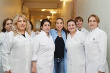 Heydər Əliyev Fondunun vitse-prezidenti Leyla Əliyeva Sabunçu rayonundakı 2 saylı Doğum evində olub (FOTO)