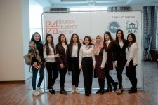 Turizm sahəsində ixtisaslaşan tələbələrin görüşü keçirilib (FOTO/VİDEO)
