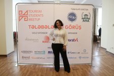 Turizm sahəsində ixtisaslaşan tələbələrin görüşü keçirilib (FOTO/VİDEO)