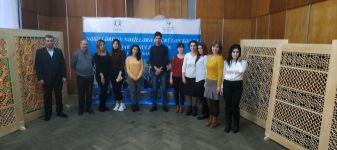 “Nəsillərdən nəsillərə ötürülən sənət” adlı fərdi sərgi layihəsi həyata keçirilib (FOTO)