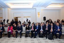 Əli Əhmədov: Azərbaycanda aparılan islahatlar xarici çağırışlar qarşısında davam gətirməyə imkan verib (YENİLƏNİB) (FOTO)