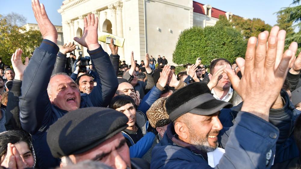 Prezident İlham Əliyev: Mənim işim xalqa xidmət etməkdir, mən öz vəzifəmi bunda görürəm (FOTO)