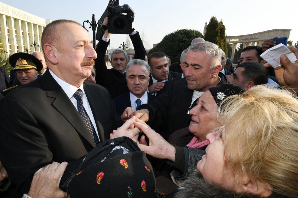 Prezident İlham Əliyev: Mənim işim xalqa xidmət etməkdir, mən öz vəzifəmi bunda görürəm (FOTO)