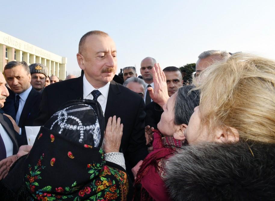 Prezident İlham Əliyev: Mənim işim xalqa xidmət etməkdir, mən öz vəzifəmi bunda görürəm (FOTO)