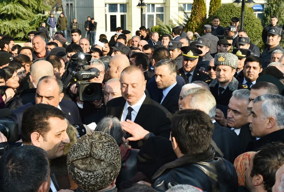 Prezident İlham Əliyev: Mənim işim xalqa xidmət etməkdir, mən öz vəzifəmi bunda görürəm (FOTO)