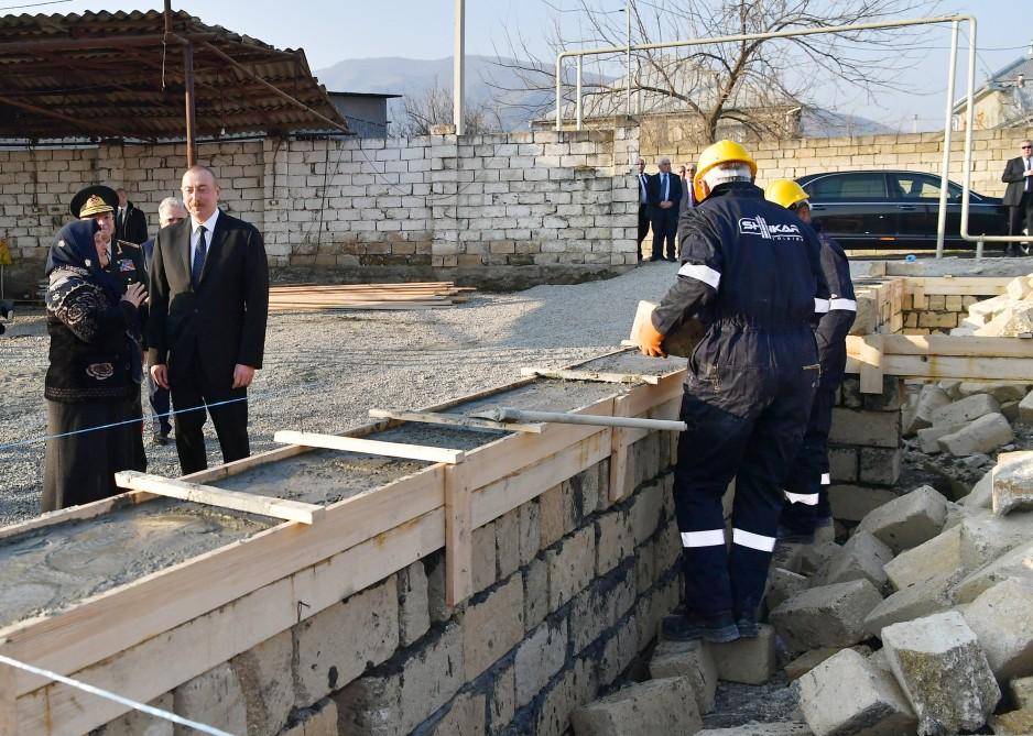 Prezident İlham Əliyev: Mənim işim xalqa xidmət etməkdir, mən öz vəzifəmi bunda görürəm (FOTO)