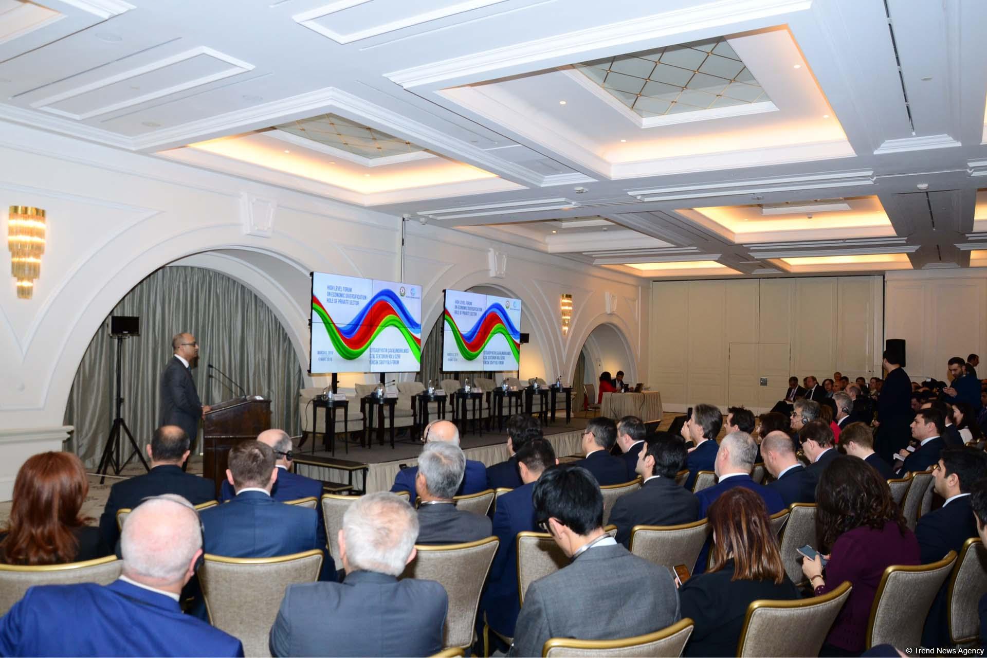 Əli Əhmədov: Azərbaycanda aparılan islahatlar xarici çağırışlar qarşısında davam gətirməyə imkan verib (YENİLƏNİB) (FOTO)