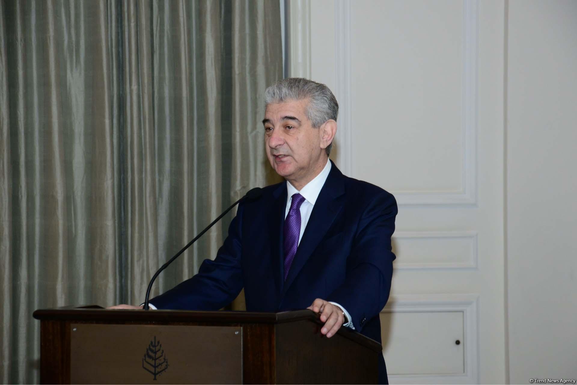 Əli Əhmədov: Azərbaycanda aparılan islahatlar xarici çağırışlar qarşısında davam gətirməyə imkan verib (YENİLƏNİB) (FOTO)