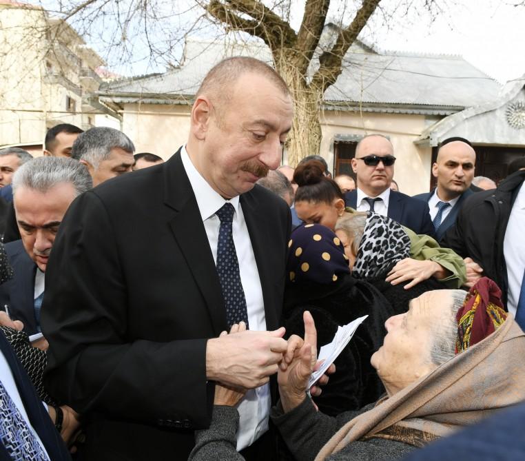 Azərbaycan Prezidenti: Vətəndaşları narahat edən bütün məsələlər öz həllini tapacaq