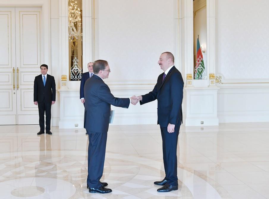 Prezident İlham Əliyev: Azərbaycan ATƏT-in Minsk qrupu həmsədrlərinin son bəyanatı, o cümlədən danışıqlar formatının dəyişdirilməməsi ilə bağlı fikirlərini müsbət qarşılayır (FOTO) (YENİLƏNİB)