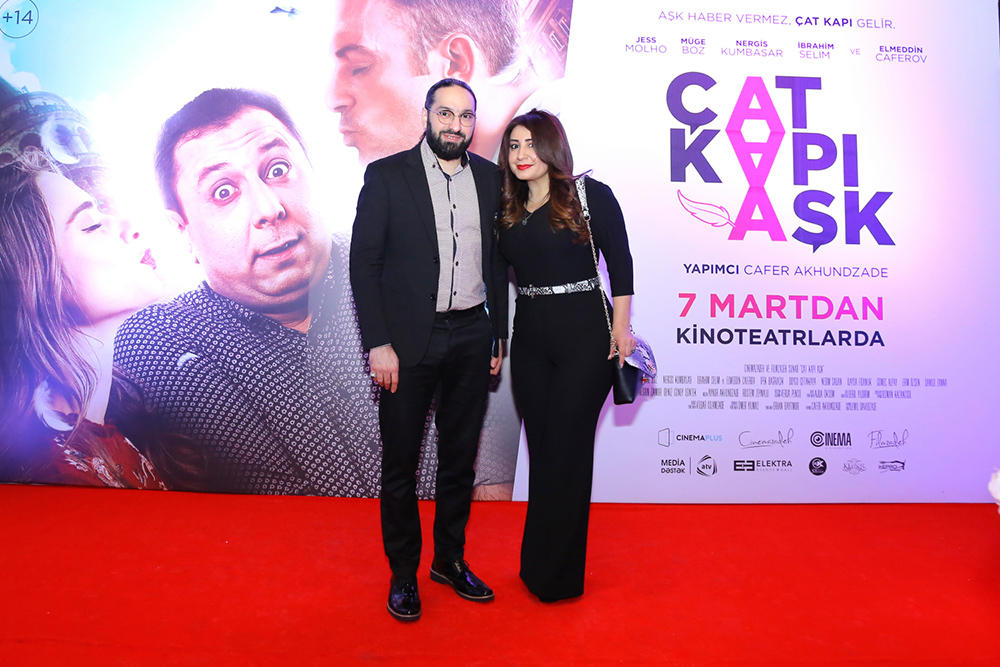 “Çat Kapı aşk” filminin möhtəşəm qala-gecəsi baş tutub (FOTO)