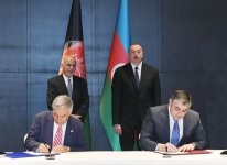 Prezident İlham Əliyev Əfqanıstan Prezidenti Məhəmməd Əşrəf Qani ilə görüşüb (FOTO) (YENİLƏNİB)