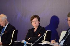 VII Qlobal Bakı Forumu işini panel iclasları ilə davam etdirir (FOTO)