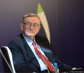 VII Qlobal Bakı Forumu işini panel iclasları ilə davam etdirir (FOTO)