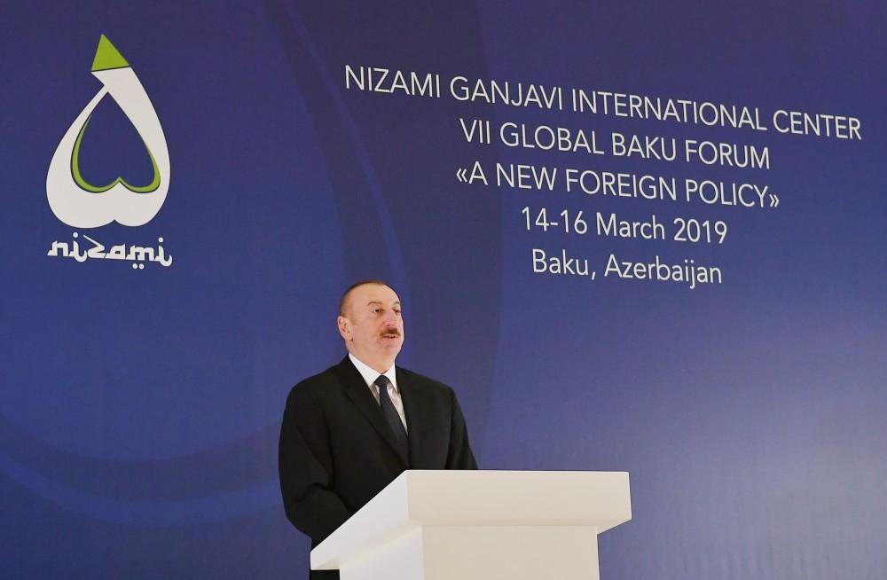 Prezident İlham Əliyev: Azərbaycanın nəqliyyat təşəbbüsləri geniş beynəlxalq əməkdaşlıqla nəticələnir
