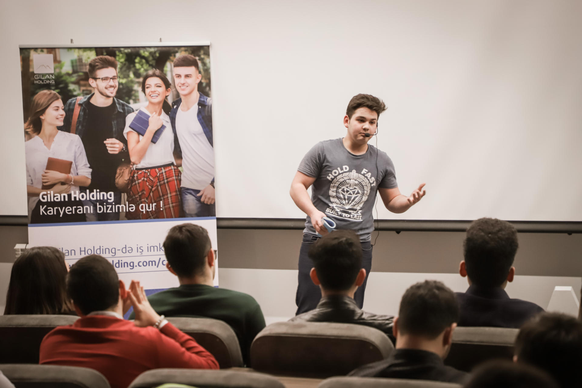 “Azerbaijan Public Speaking Competition” layihəsinin yarımfinal mərhələsi yekunlaşıb (FOTO)