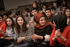 “Azerbaijan Public Speaking Competition” layihəsinin yarımfinal mərhələsi yekunlaşıb (FOTO)