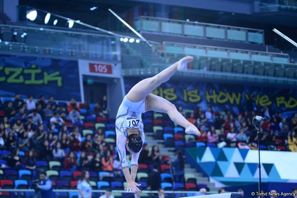 Bakıda idman gimnastikası üzrə Dünya Kubokunda ikinci yarış günü başladı (FOTO)