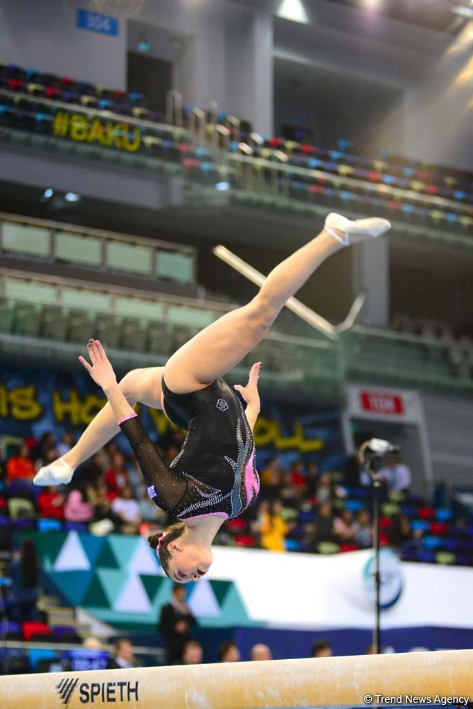 Bakıda idman gimnastikası üzrə Dünya Kubokunda ikinci yarış günü başladı (FOTO)
