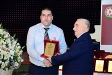 Əli Həsənov: Azərbaycan dövlətinin KİV-lərə, jurnalistlərə dəstəyi şəffaf şəkildə həyata keçirilir, bu prosesdə heç bir qaranlıq məqam yoxdur (FOTO)