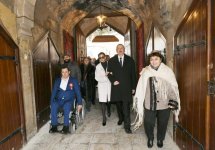 Prezident İlham Əliyev və birinci xanım Mehriban Əliyeva Novruz bayramı münasibətilə ümumxalq şənliyində iştirak ediblər (YENİLƏNİB-3) (FOTO)