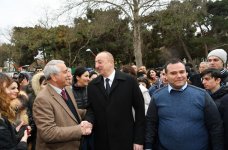 Prezident İlham Əliyev və birinci xanım Mehriban Əliyeva Novruz bayramı münasibətilə ümumxalq şənliyində iştirak ediblər (YENİLƏNİB-3) (FOTO)