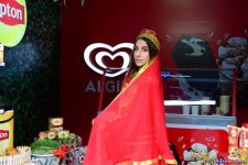 Bayram ab-havalı Bakı (FOTOSESSİYA)