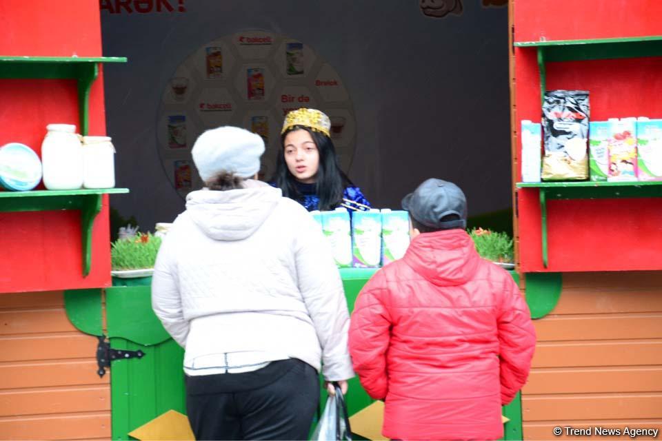 Bayram ab-havalı Bakı (FOTOSESSİYA)