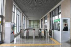 Prezident İlham Əliyev Bakı Metropoliteninin əsaslı şəkildə yenidən qurulan “Bakmil” stansiyasında yaradılan şəraitlə tanış olub (FOTO) (YENİLƏNİB)