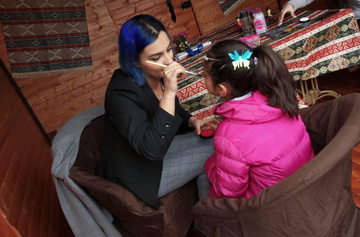 Bulvarda “Bahar nağılı” (FOTO)